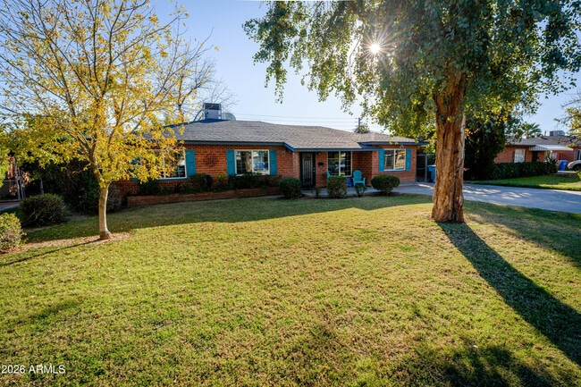 Photo - 1631 W Rovey Ave