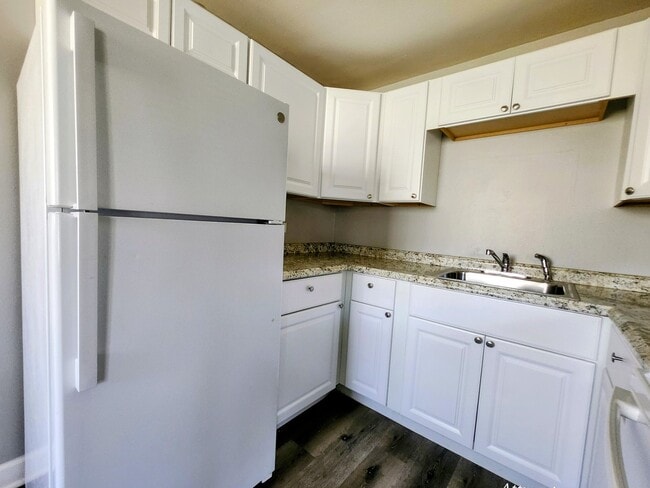 Photo - 2123 W 119th St