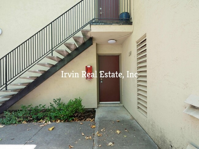 Building Photo - 2728 Oak Rd