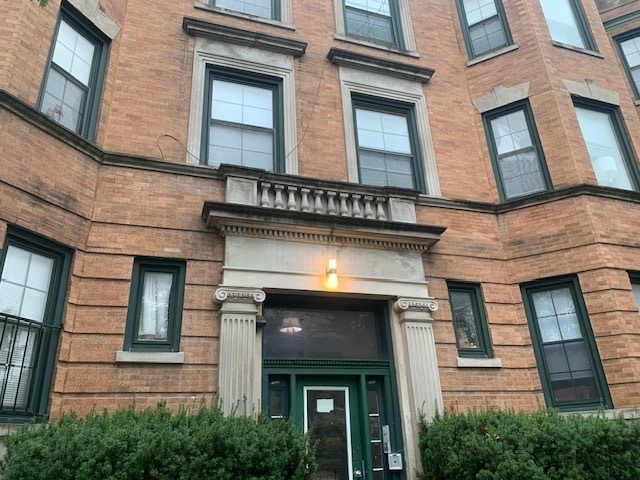Building Photo - 127 E 59th St