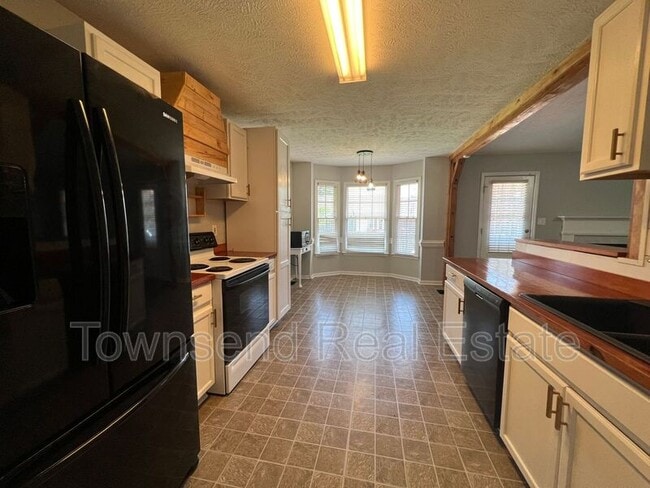 Photo - 539 Killeen Rd