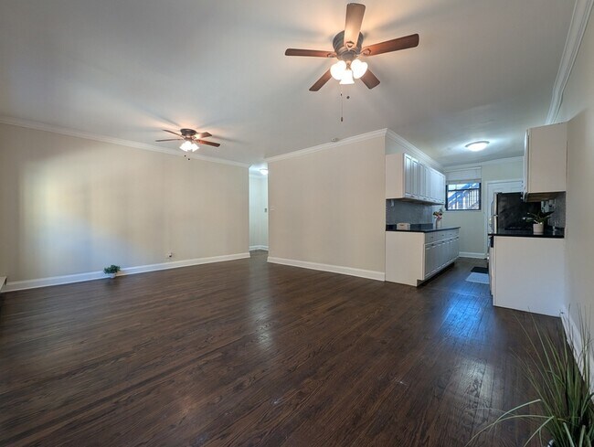 Photo - 730 W Roscoe St Unit 1