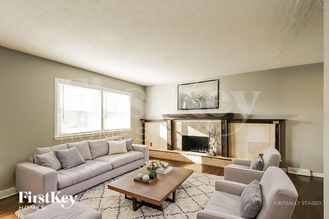 Photo - 9436 Craig Dr