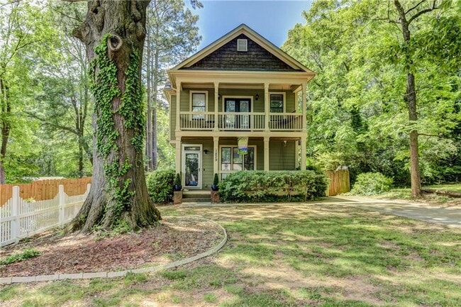 Photo - 1829 Sylvan Ridge Dr SW