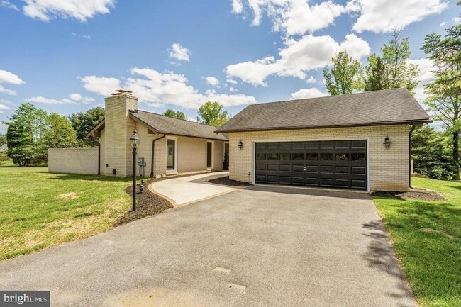 Photo - 5471 Harris Farm Ln