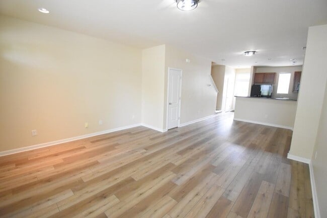 Photo - 9507 Longstone Ln