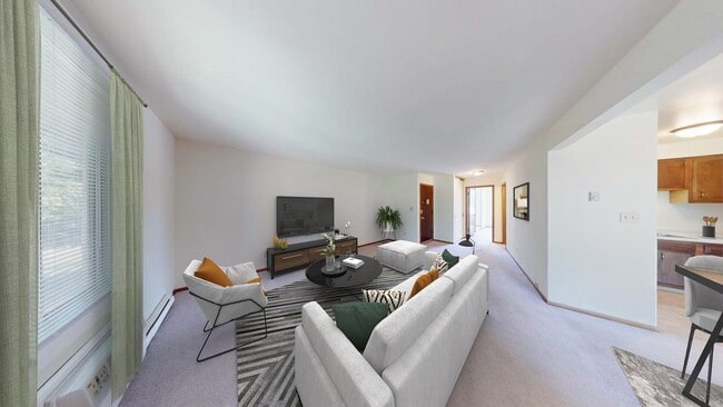 Woodridge Apartments and Townhomes