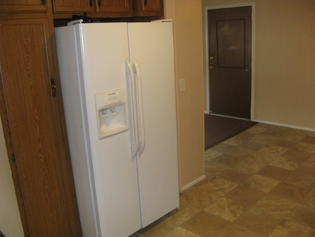 Photo - 5743 Sullivan Trail