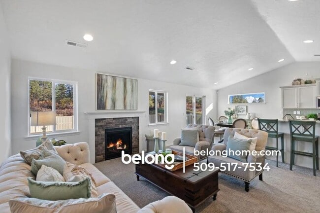 Photo - 8911 N Hazelnut St