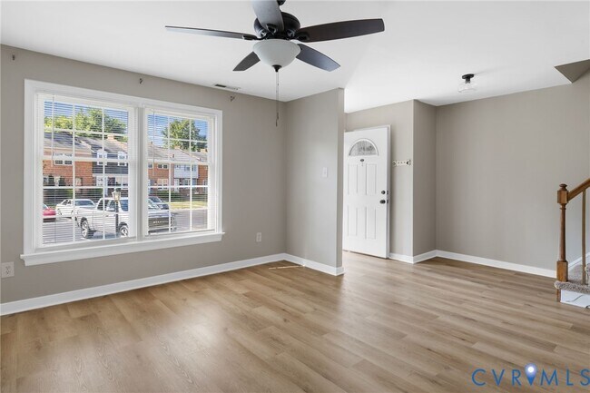 Photo - 2218 Kingsbrook Dr