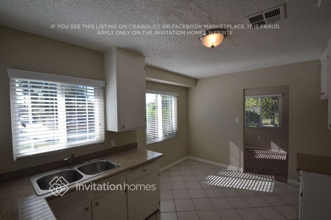 Photo - 6771 Dwight Way