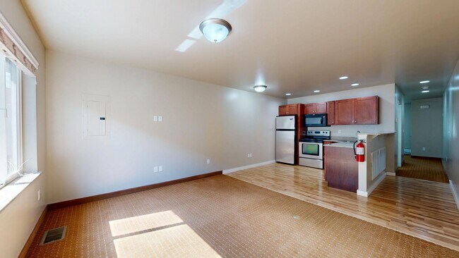 Strata Estates of Watford City