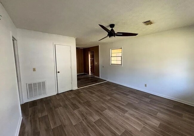 Photo - 3 Bed/2 Bath Brick Home- Under Renovations
