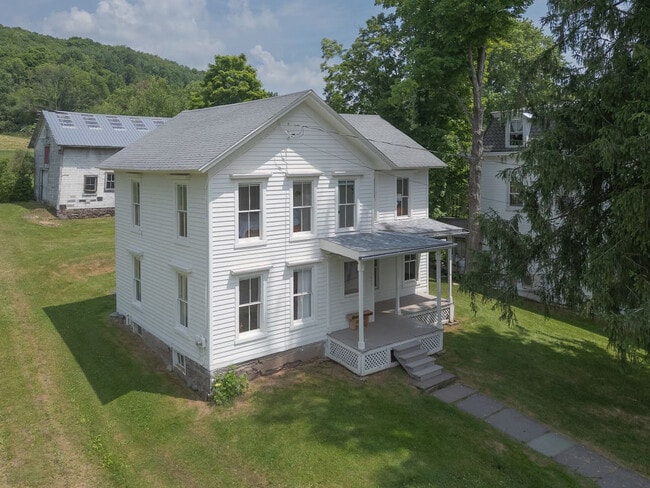 Photo - 1915 County Hwy 6 Unit SI ID1492980P