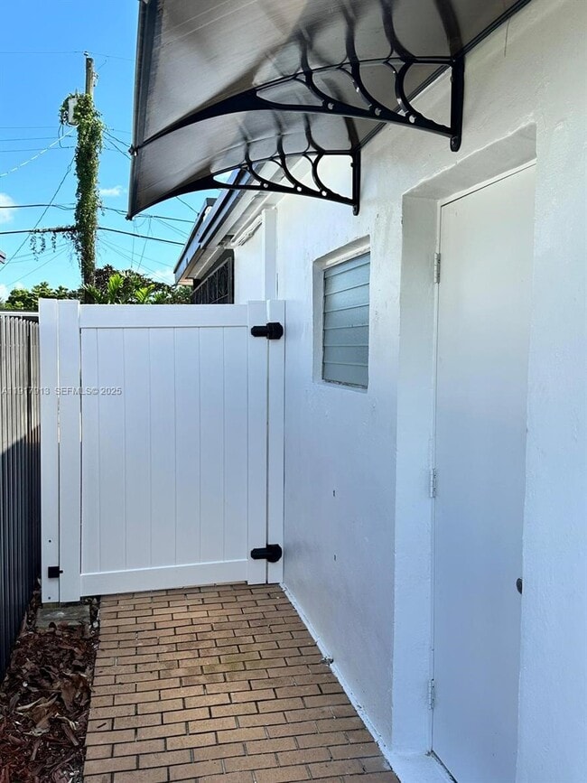 Photo - 161 SW 52nd Ct Unit 161