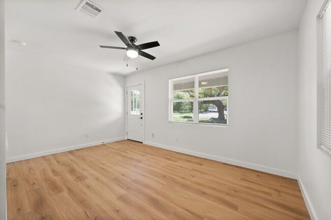 Photo - Chaparral Cottage N/M Unit Chaparral Cottage