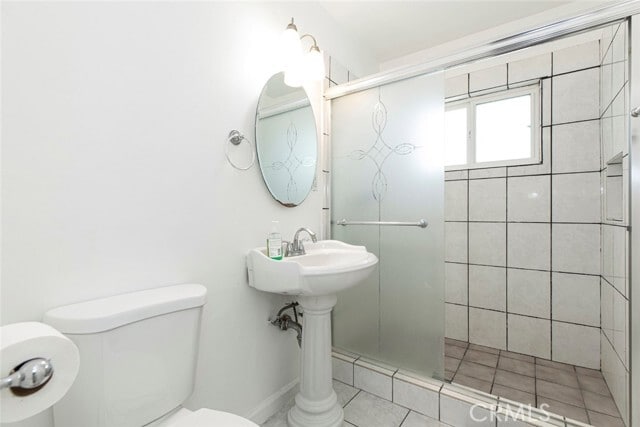 Photo - 347 W Dryden St