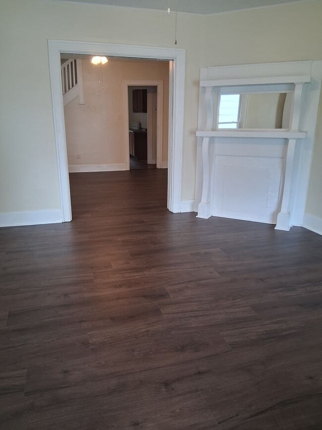 Photo - 132-134 Volkenand Ave Unit 134