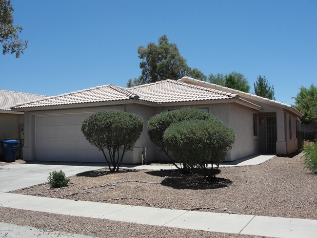 Building Photo - 9172 E Corte Arroyo Oeste