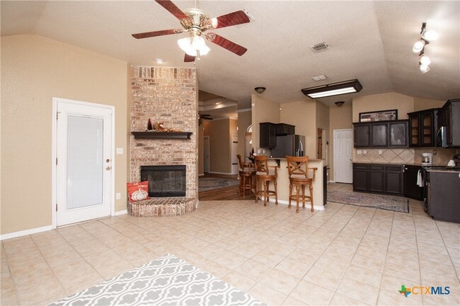 4310 Boots Dr