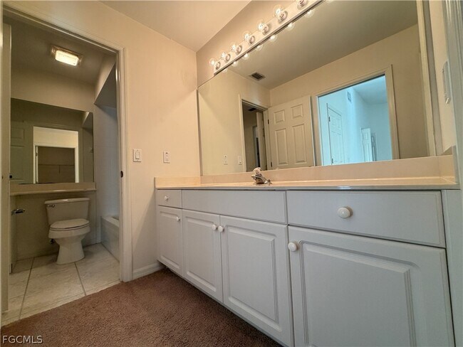 Photo - 14999 Rivers Edge Ct Unidad 202