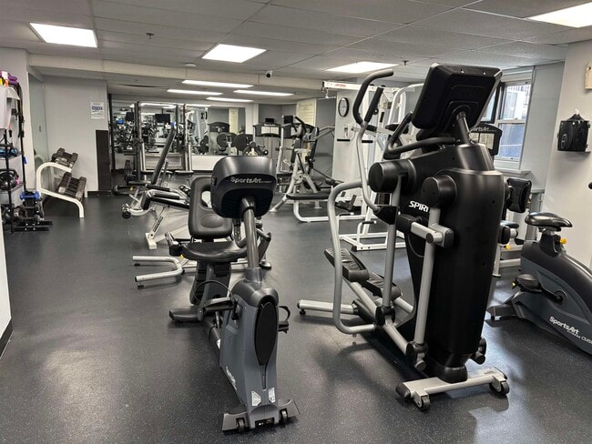 Photo - 6600 JFK Blvd E