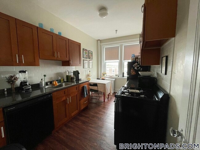 Photo - 1800 Commonwealth Ave Unit 29