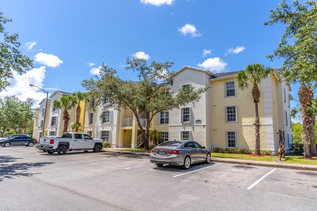 Live Oak Villas