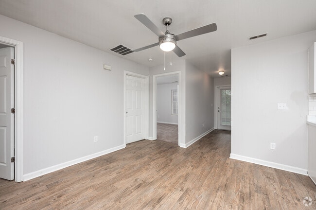 3BR, 2BA - 1,253SF - Dining Room