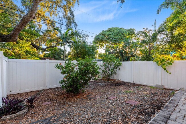 Photo - 316 SW 16th St