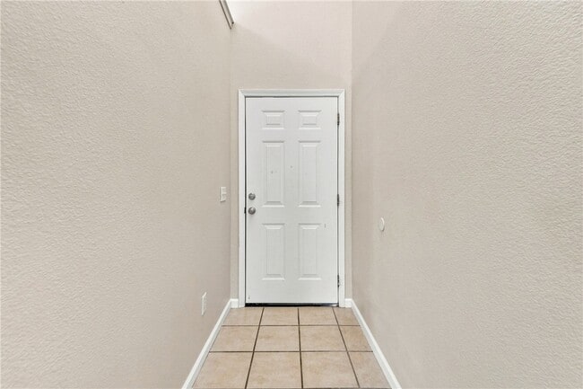 Photo - 3207 SW Deerfield Blvd
