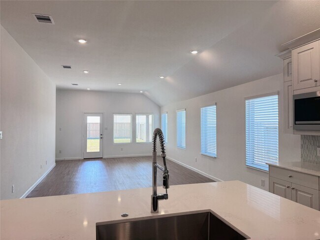 Photo - 30347 Centipede Grv Ln