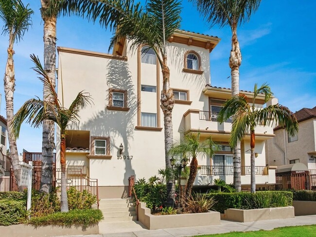 Photo - 15027 Dickens St Unidad 4 Rental