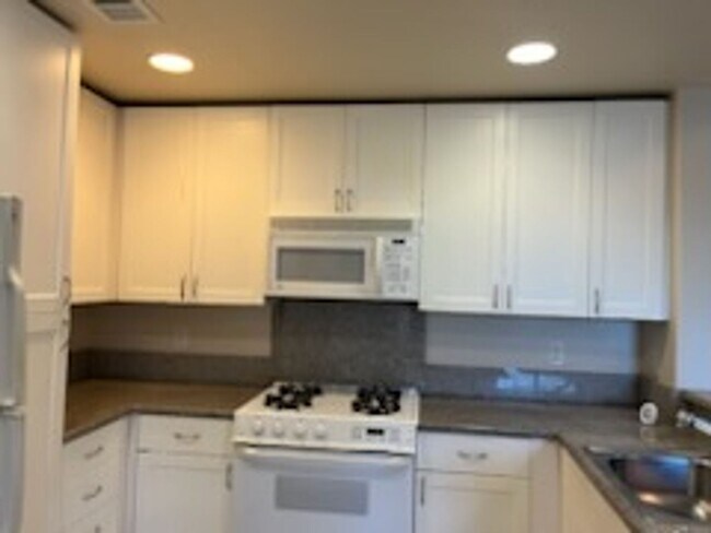 Photo - Epic REA - Great 1 BR/1 BA Condo w/Parking... Unit #2114