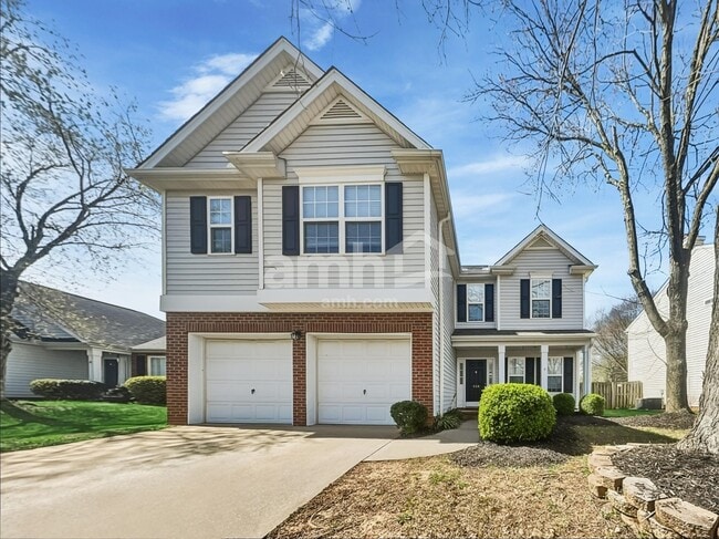 Building Photo - 510 Fairview Lake Way