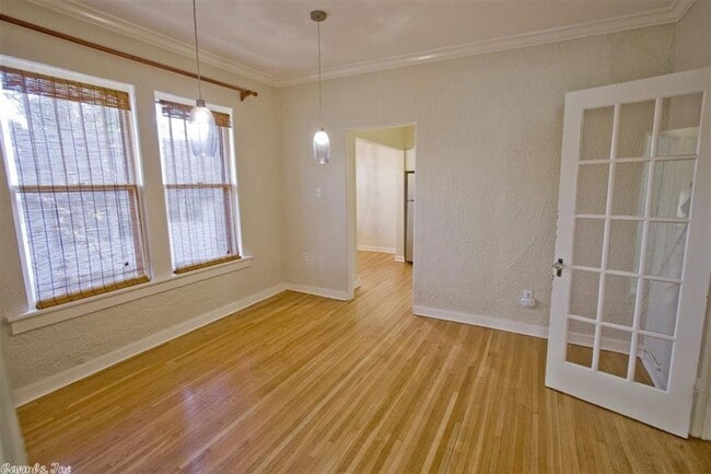 Photo - 1315 Kavanaugh Blvd Unit 1315 Kavanaugh Apt. 4