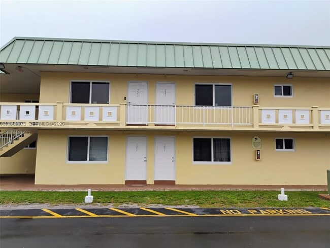 Photo - 505 NW 177th St Unit 140