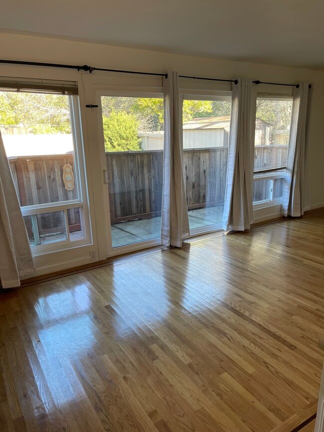 Photo - 1222 Sir Francis Drake Blvd Unit 1222