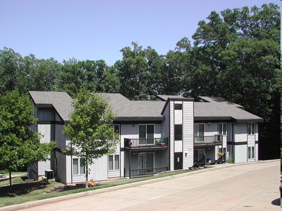 Woodlander Apartments - Woodlander Apartments