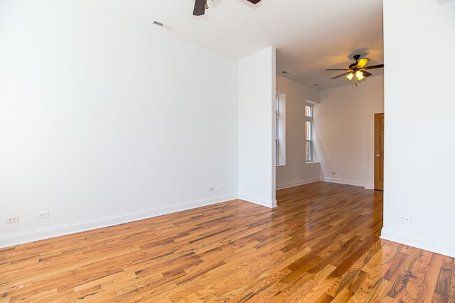 Photo - 1706 W Sunnyside Ave Unidad 1