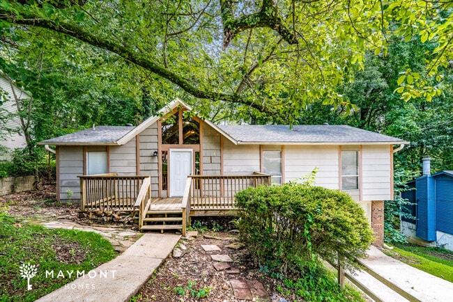 Building Photo - 1621 Sonia Dr Rental