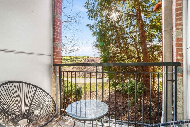 Photo - 305 10th Street South Unidad FL1-ID1048679P