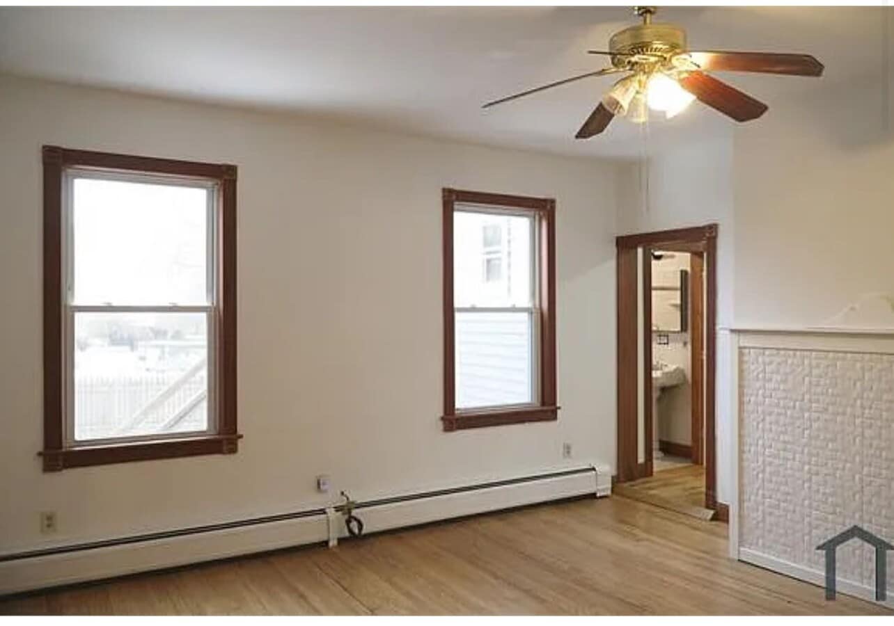 Spacious 3-bedroom, 1st-floor apartment located in a quiet residential neighborhood of Westfield. - Spacious 3-bedroom, 1st-floor apartment located in a quiet residential neighborhood of Westfield. Unit Perkins Street