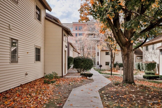 Photo - 108 High Rock Ave