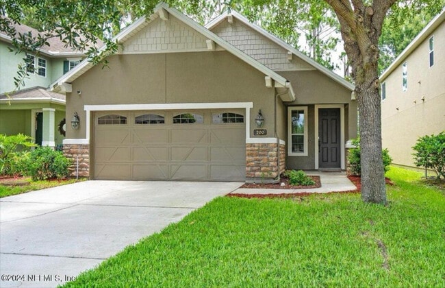 Building Photo - 700 Briar View Dr