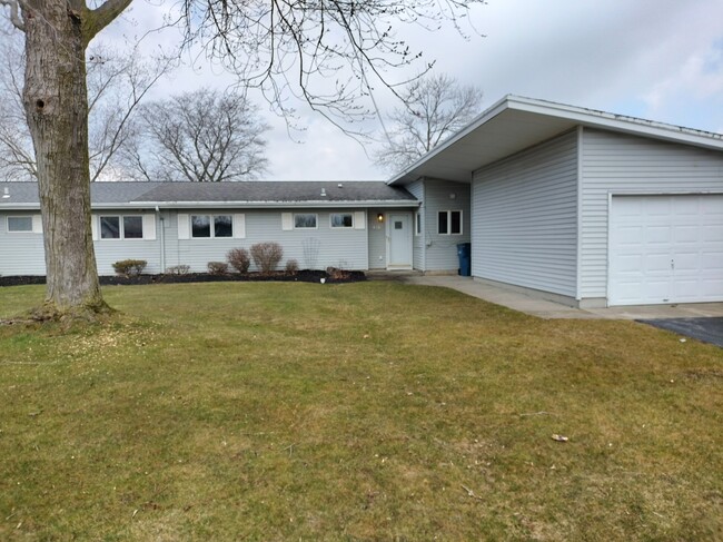Photo - 211 Beckwith Ave Townhome