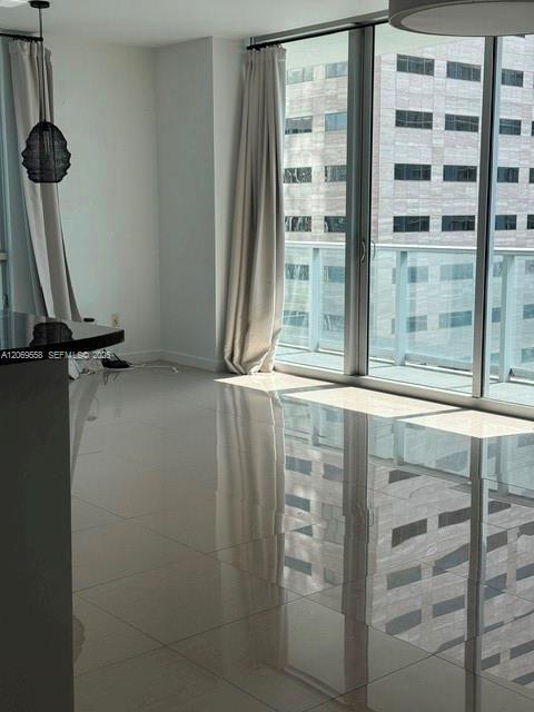 Photo - 300 S Biscayne Blvd Unit T-2416