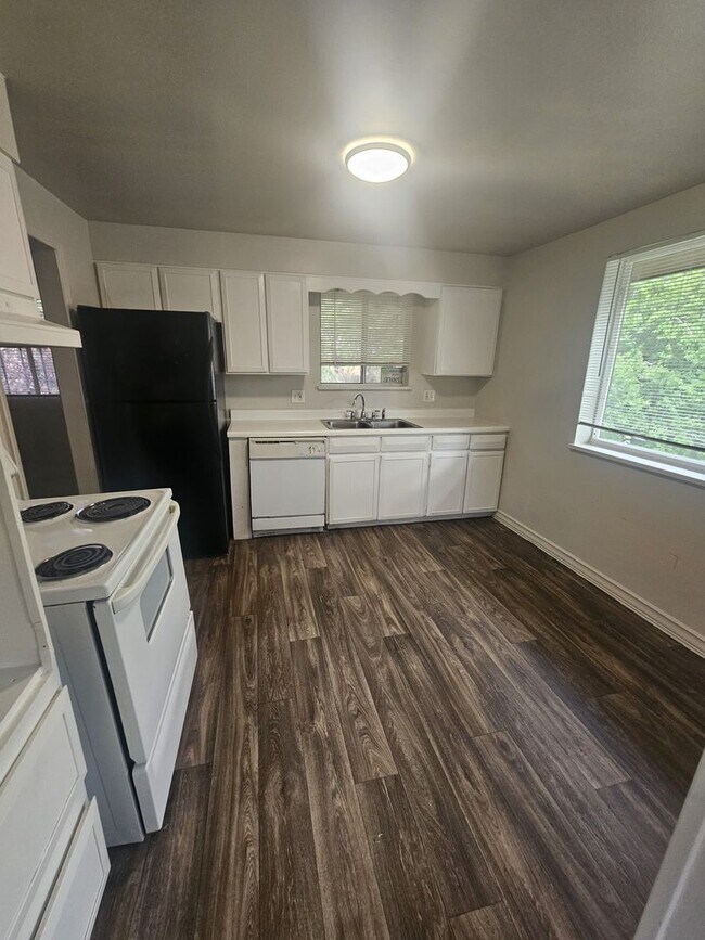 Photo - 13LAN257 Unit 259