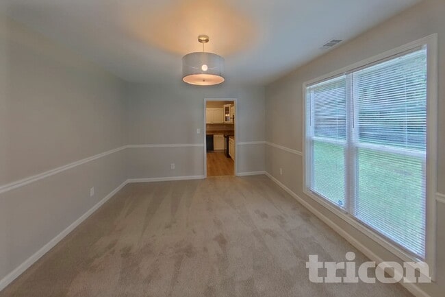 Photo - 4270 Riverlake Way