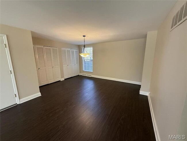 1130 S Mason Rd